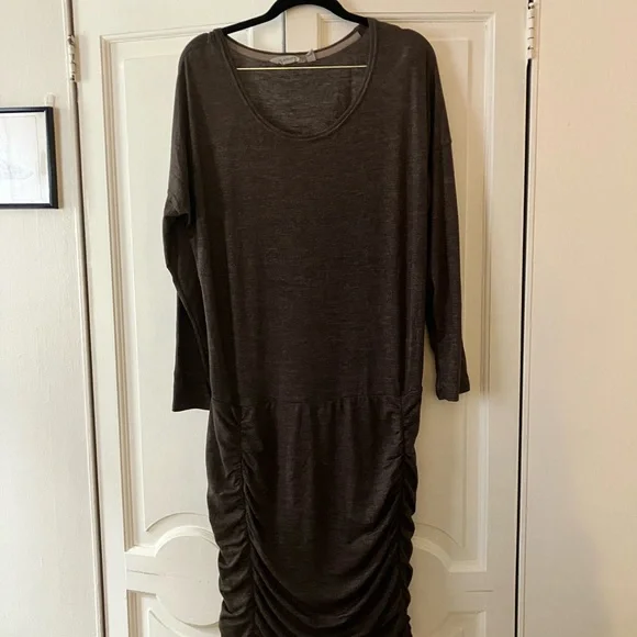 Athleta Tulip Dress - Picture 3 of 7